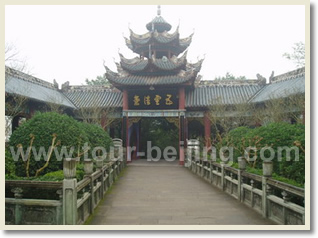 Beijing Xian Chongqing Yangtze River Yichang Shanghai 11 Day Tour